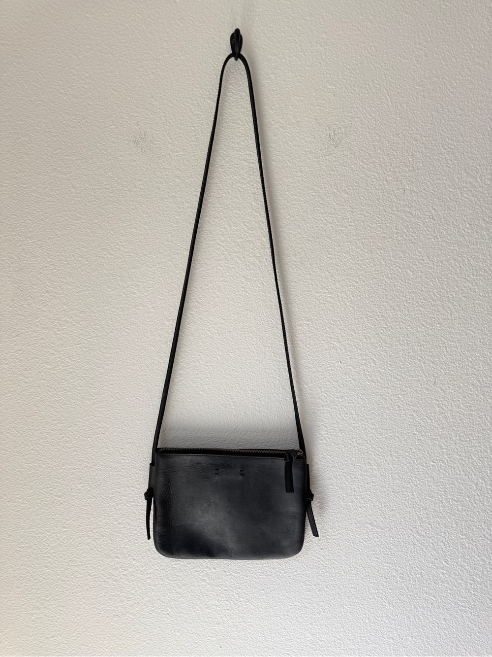 Madewell the Knotted Black Leather Crossbody Bag - EUC - Picture 3 of 9